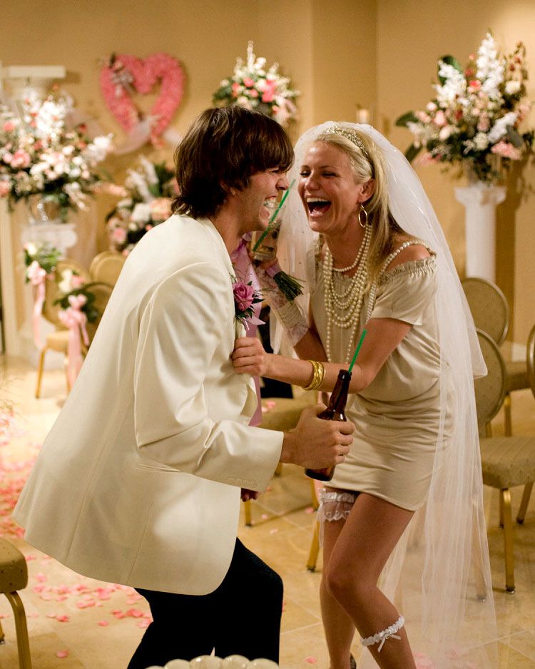 movie-wedding-dresses-what-happens-in-vegas-cameron-diaz-0316.jpg