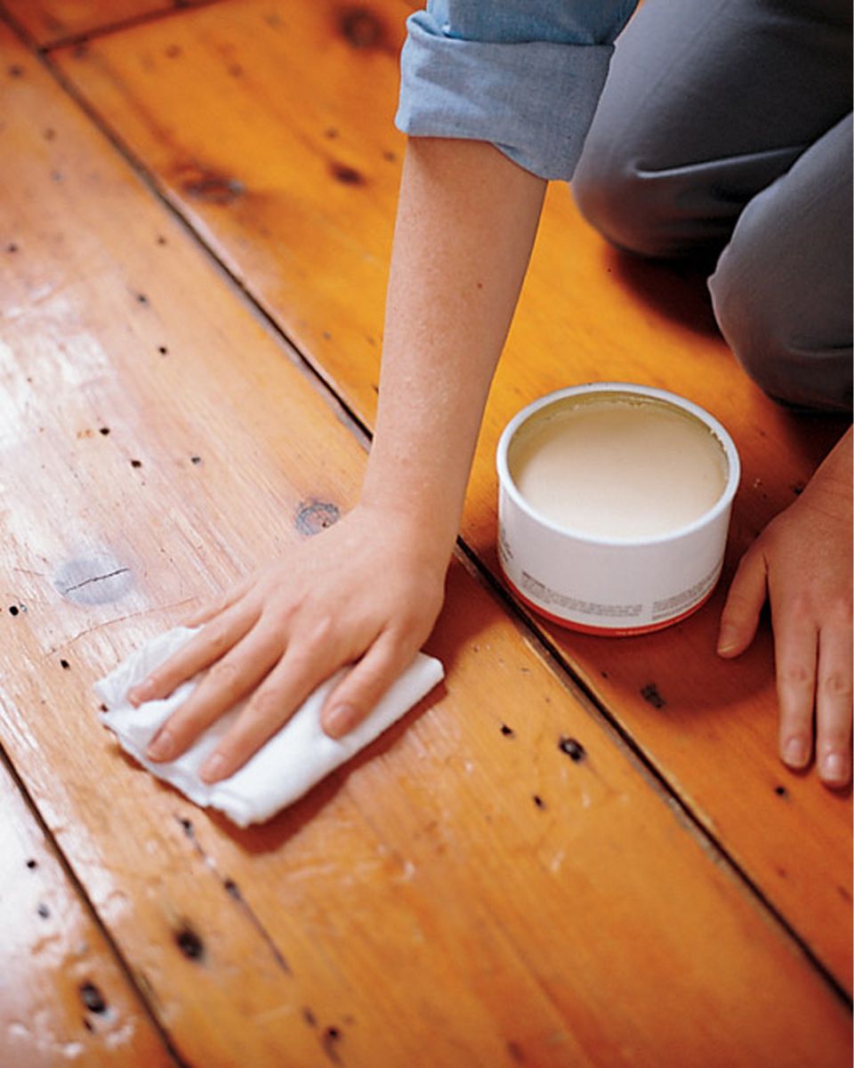 ml812n_1298_hand_wax_hd-xl