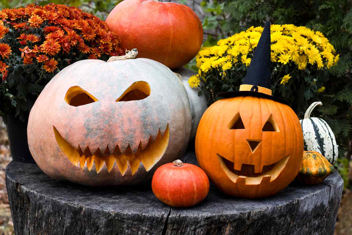 Jack-o-lantern decor