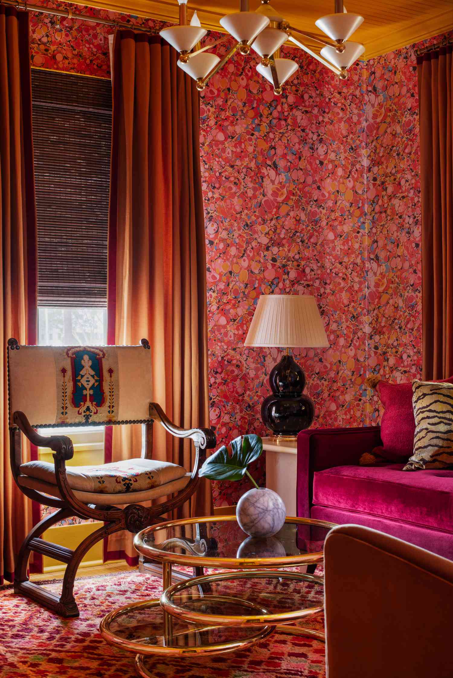 Living room decorated with pattern drenching