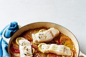 cod-baked-potatoes-and-tomatoes-op2-075-d113068.jpg