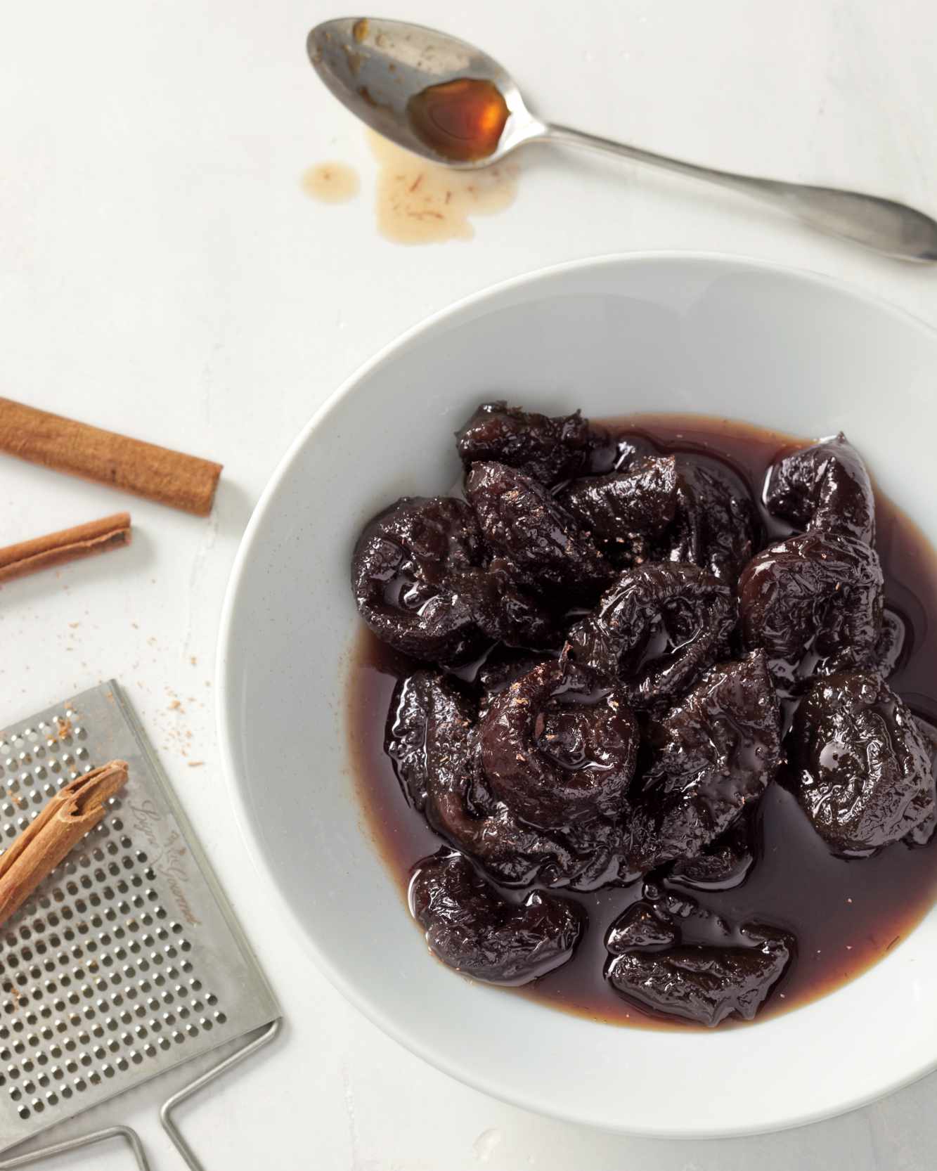prunes-mld107879.jpg