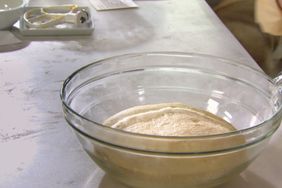 mb_1011_yeast_dough_2.jpg