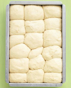 med103367_1207_dinner_rolls.jpg