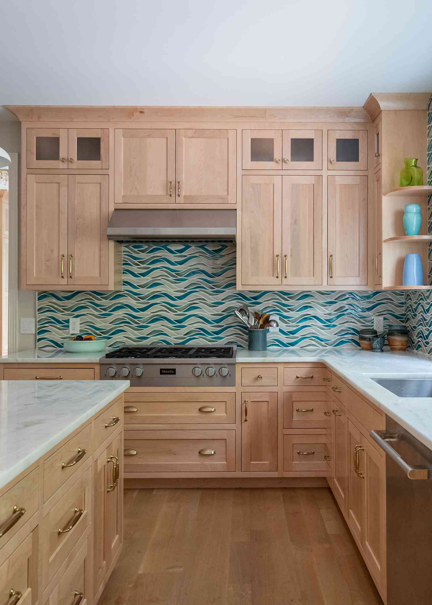 colorful ceramic backsplash