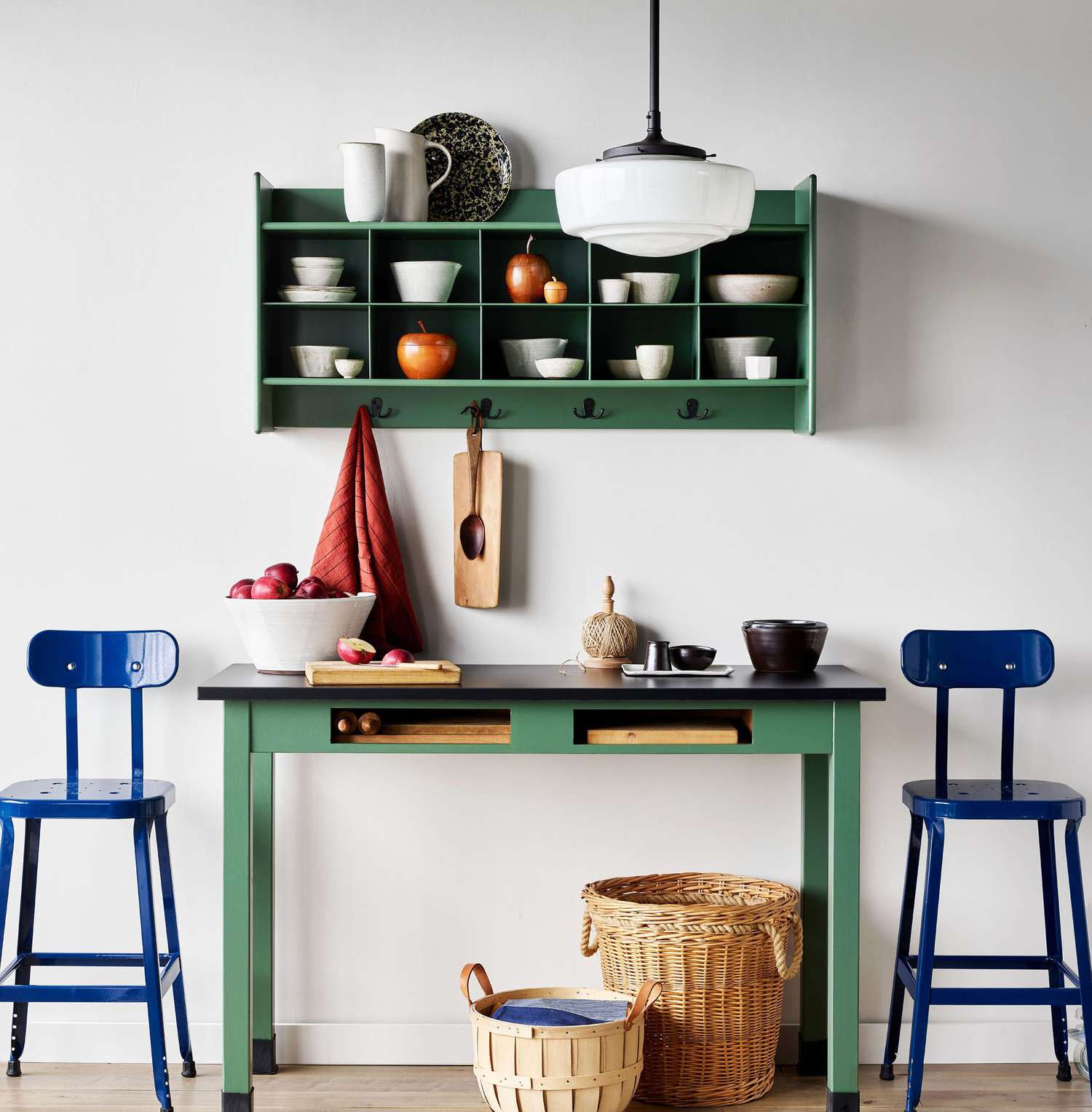kitchen table shelves