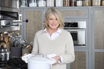 martha-cooking-hp-1218