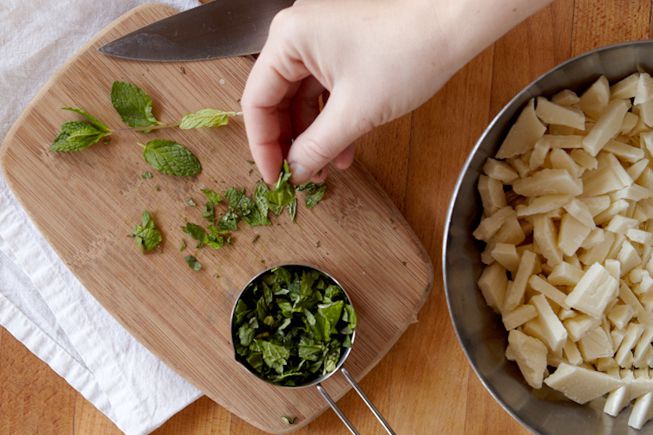 slicing mint for the ganache