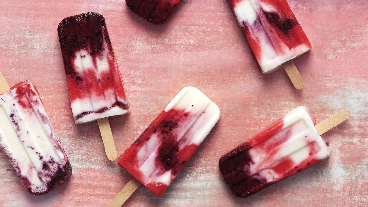 med105744_0710_firecracker_horiz