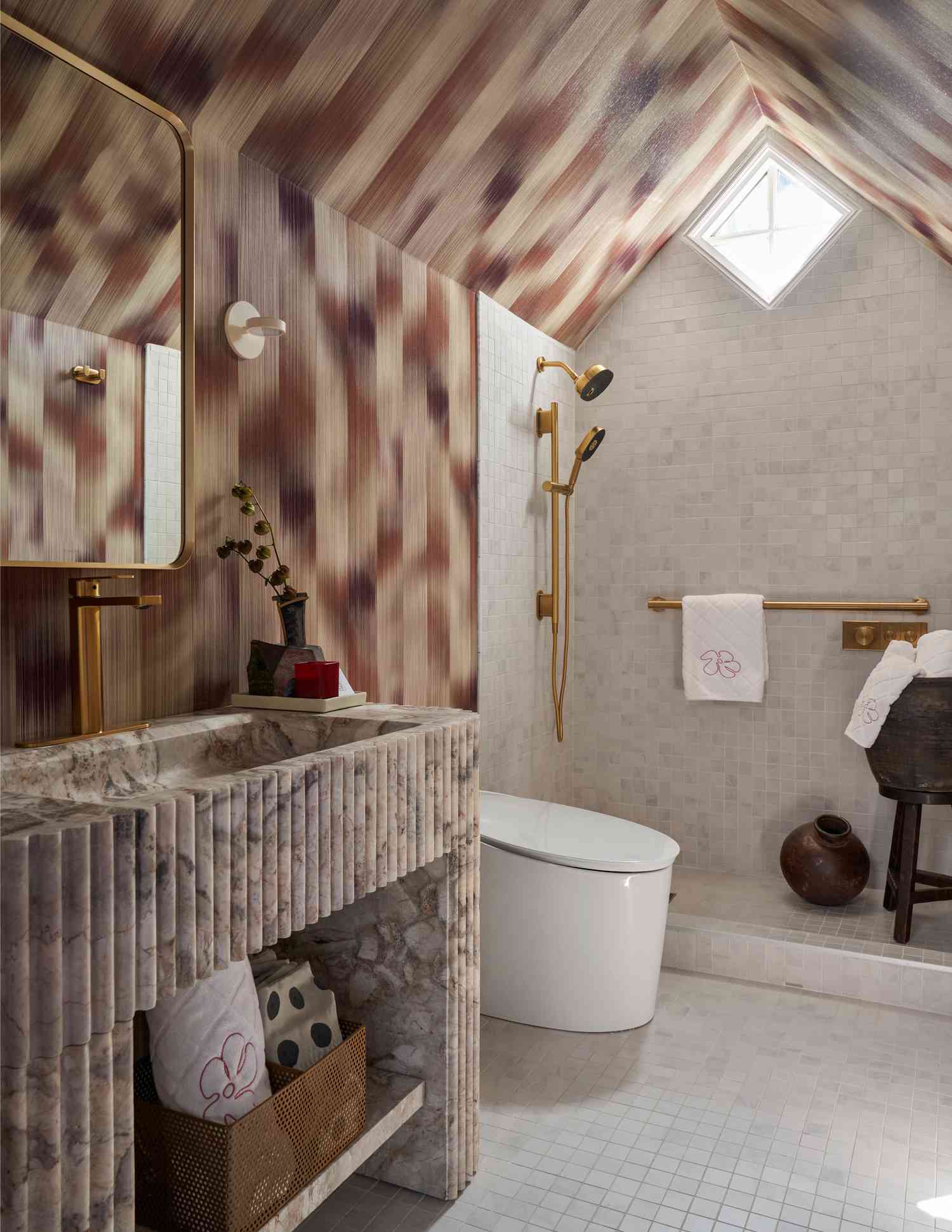 80s home decor trends fluted details