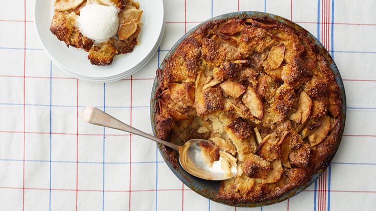 apple pie bread pudding
