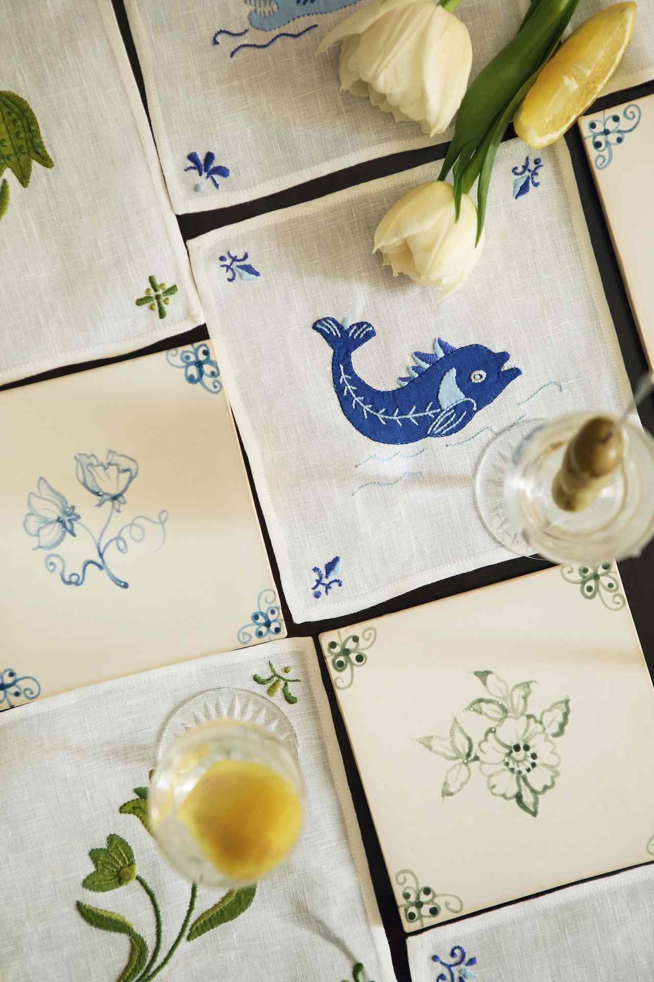 delft cocktail napkins