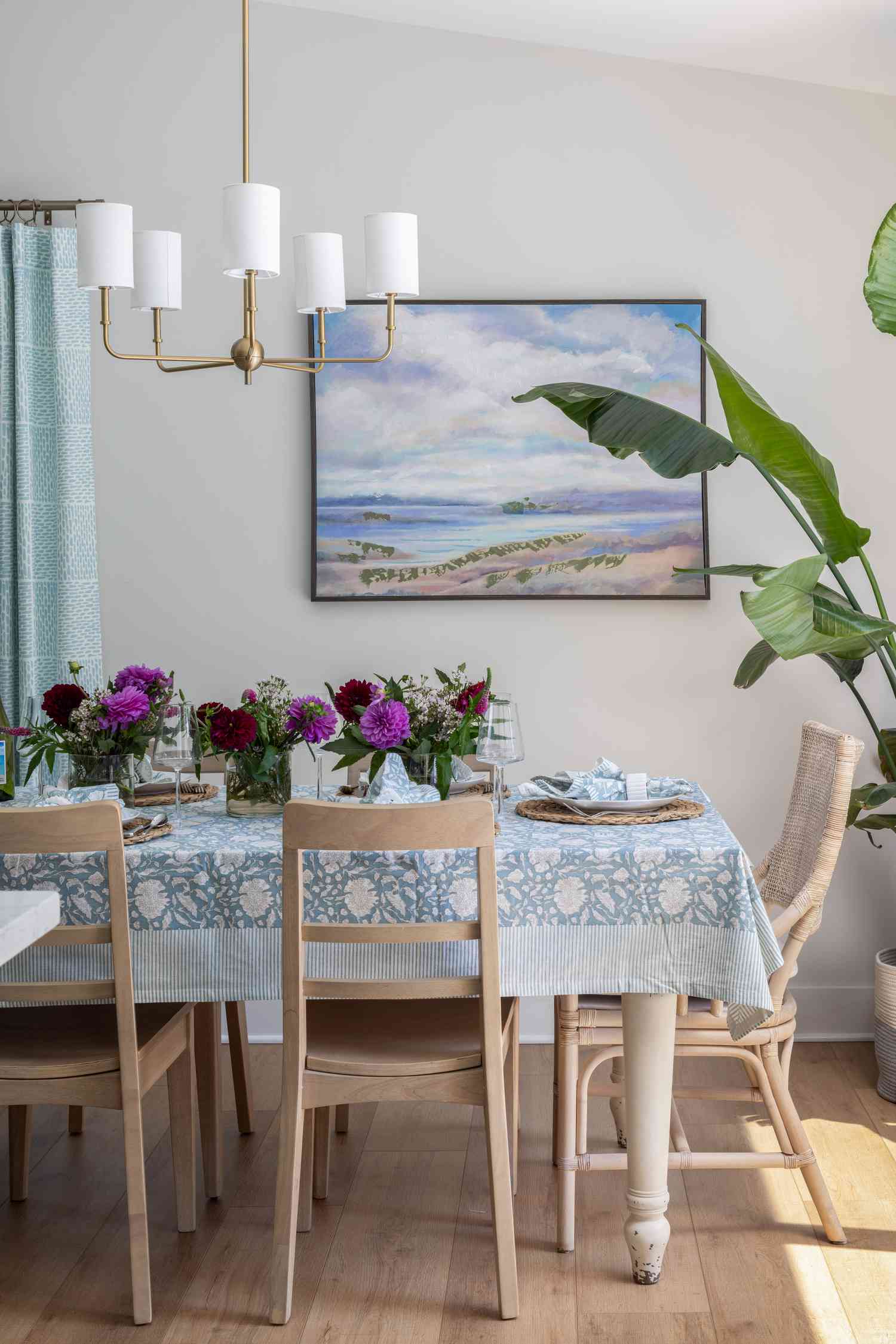 Coastal Dining Table Design