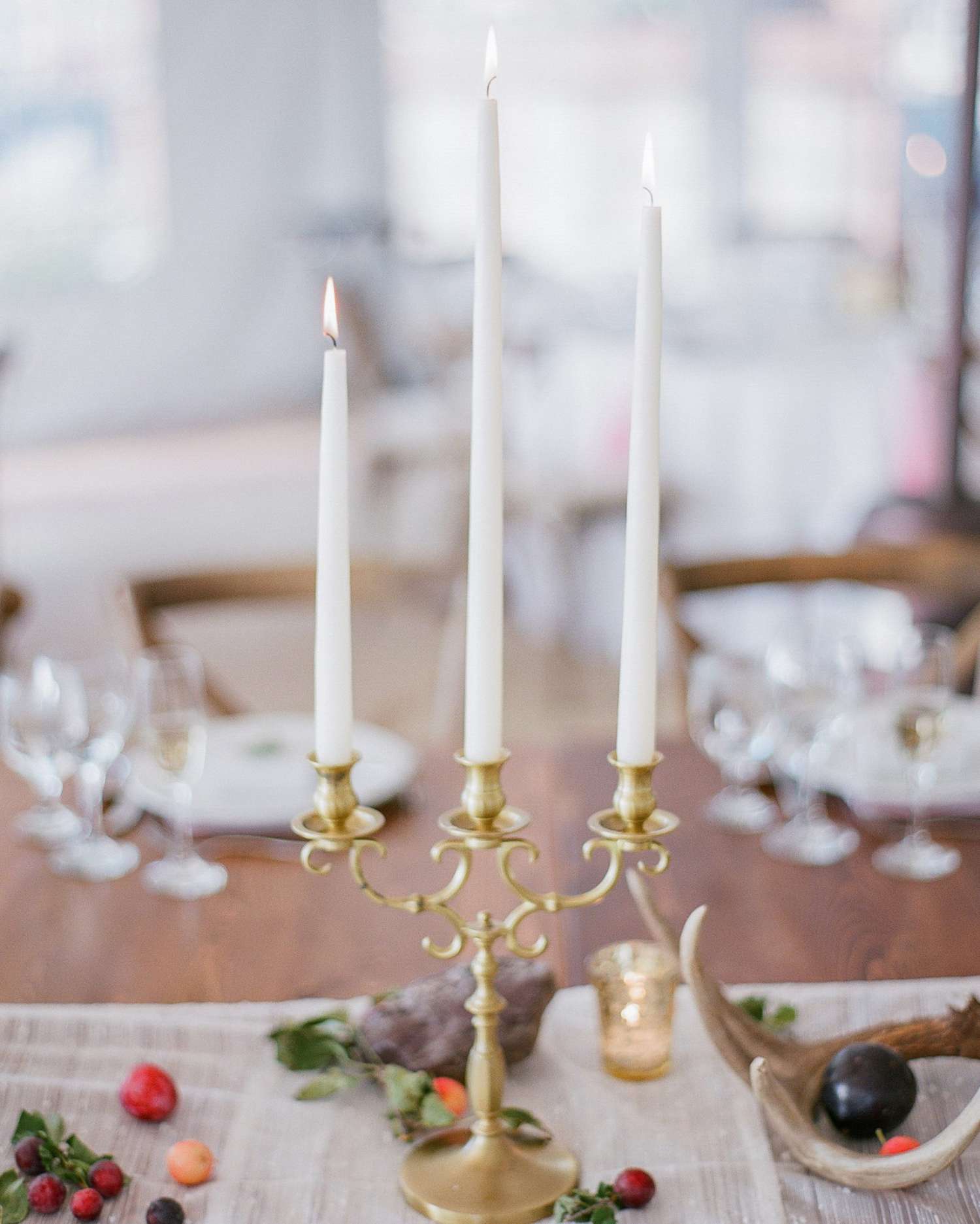 robin-kenny-wedding-candlesticks-021-s112068-0715.jpg