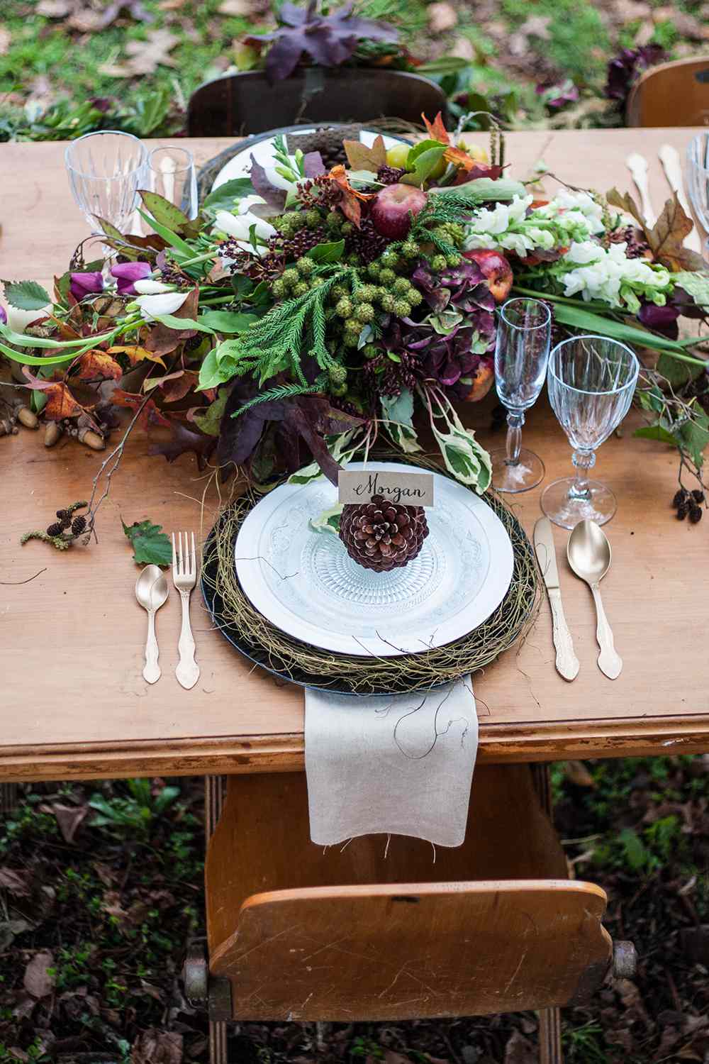rustic wedding centerpieces foliage berry centerpieces