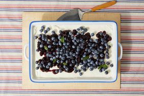 no-bake ricotta blueberry cheesecake