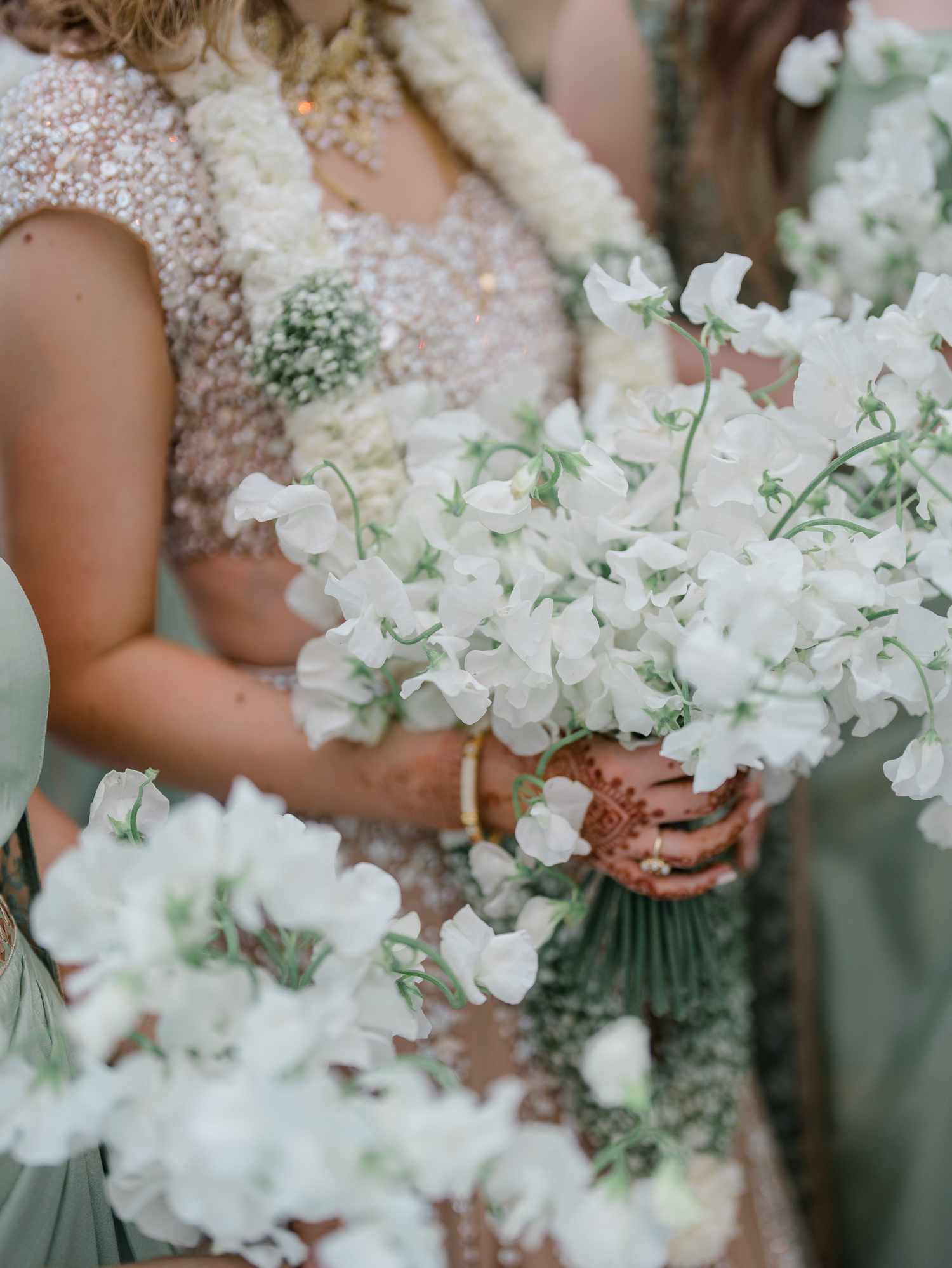 bridal bouquet sweet peas