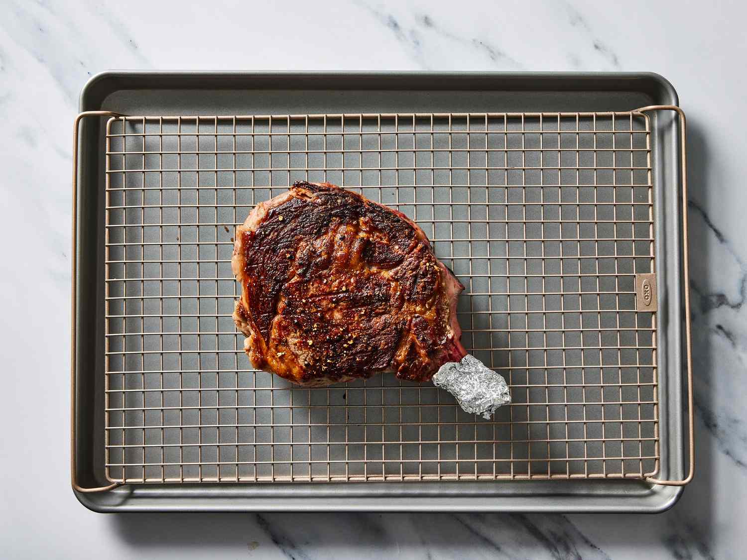 Steak cooling on wire rack