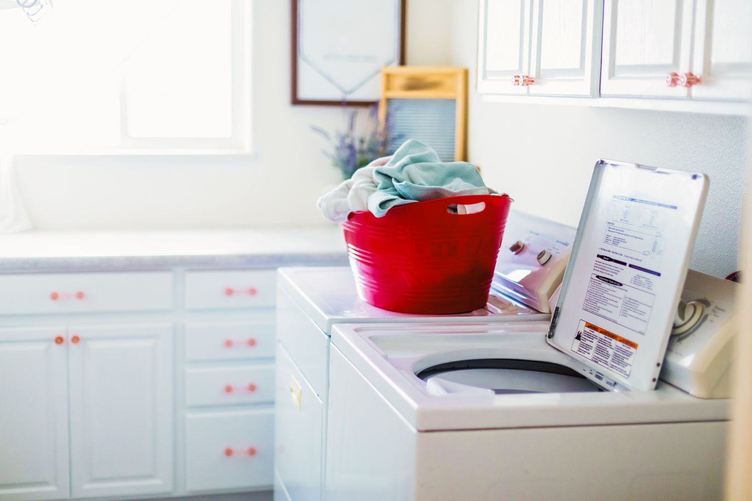 Top loading washing machine