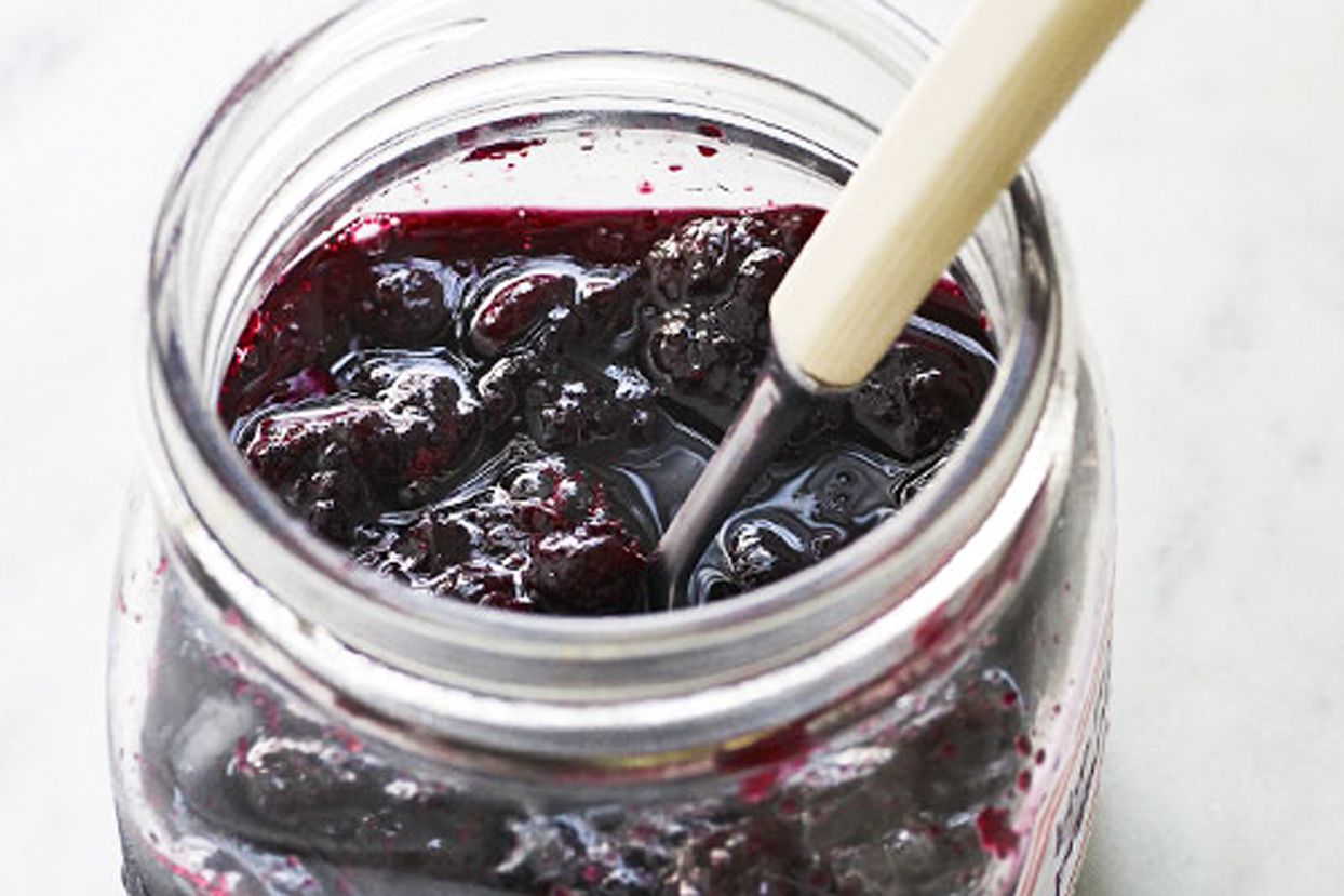 Blueberry preserves 
