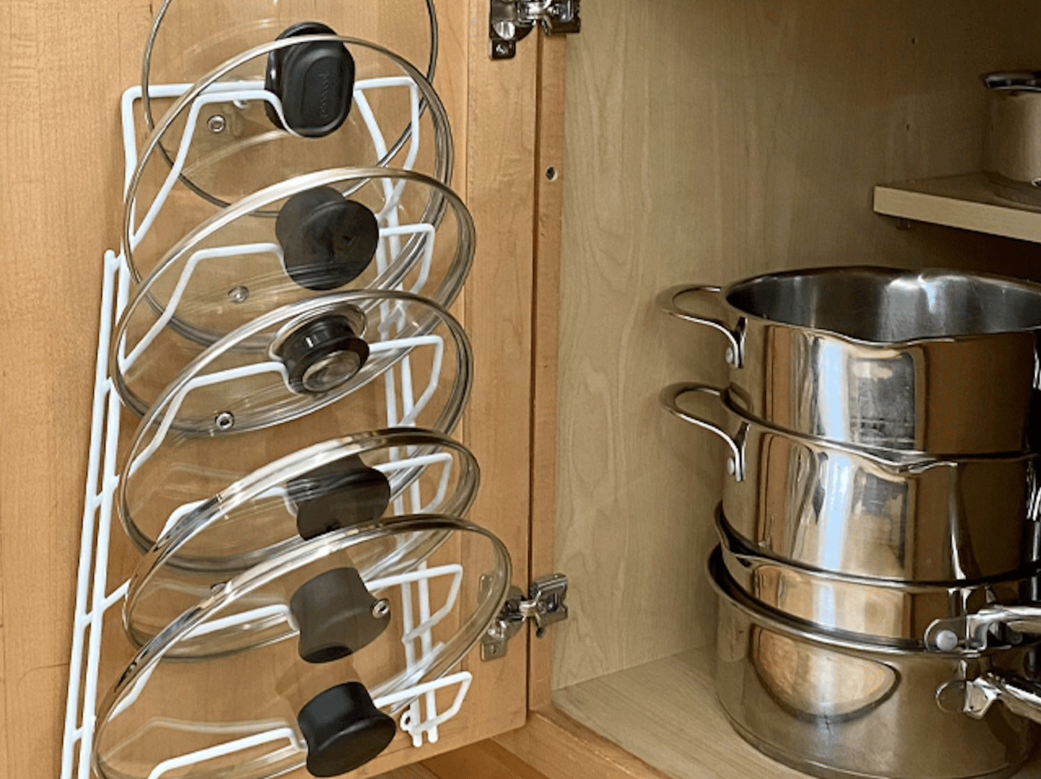 Rack for pot lids