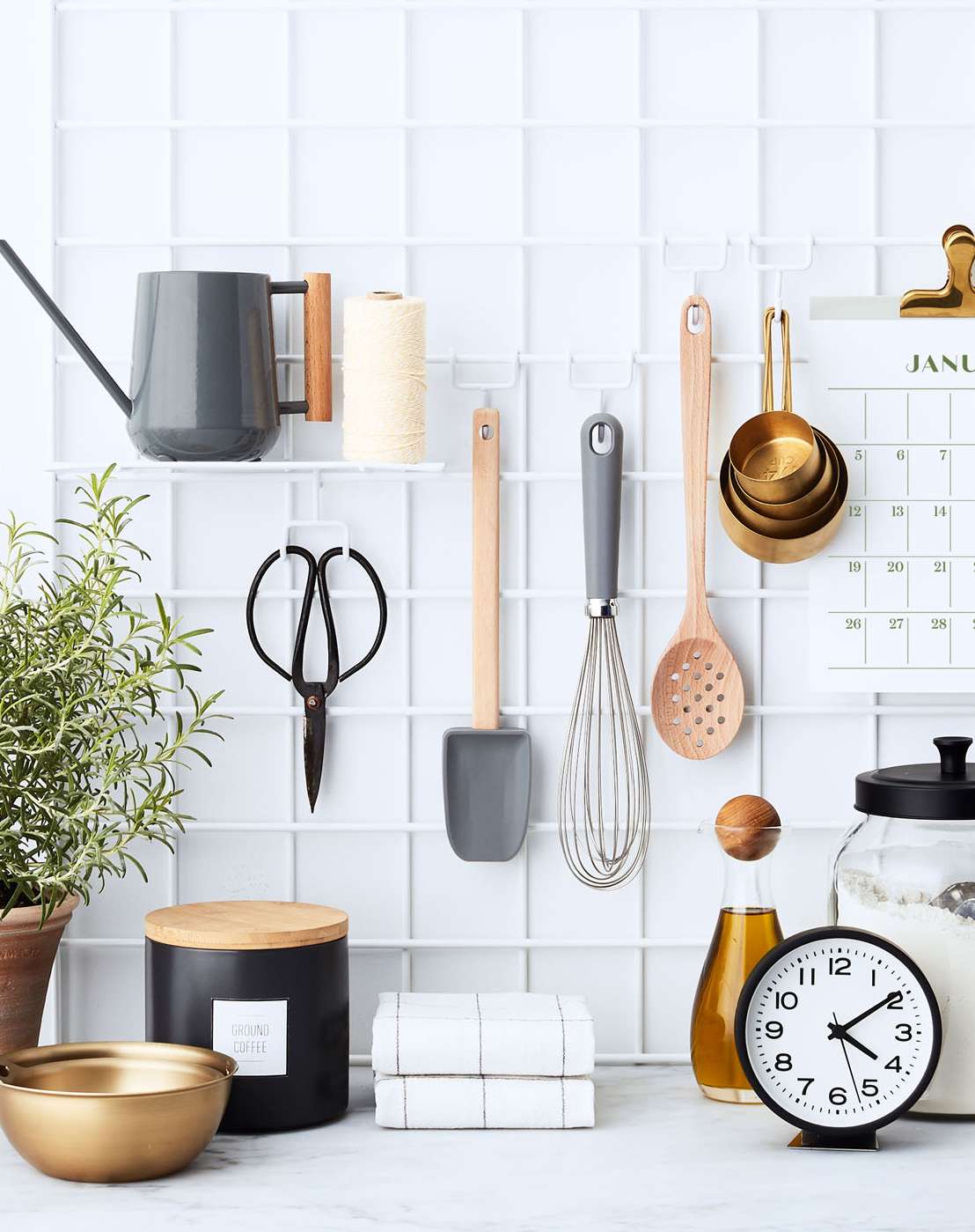 backsplash wrack for organization hanging kitchen utensils