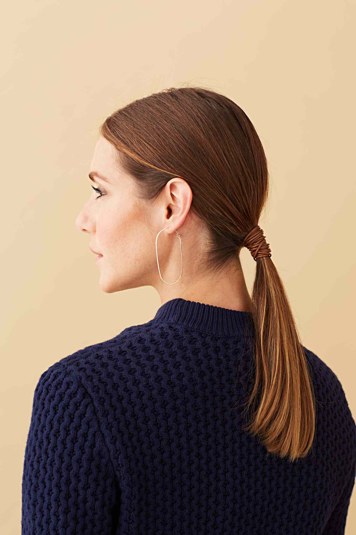 hoop-earrings-diy-103263012