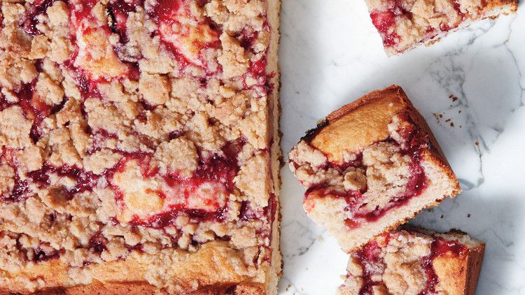 jam-crumb-cake-103-d112100.jpg