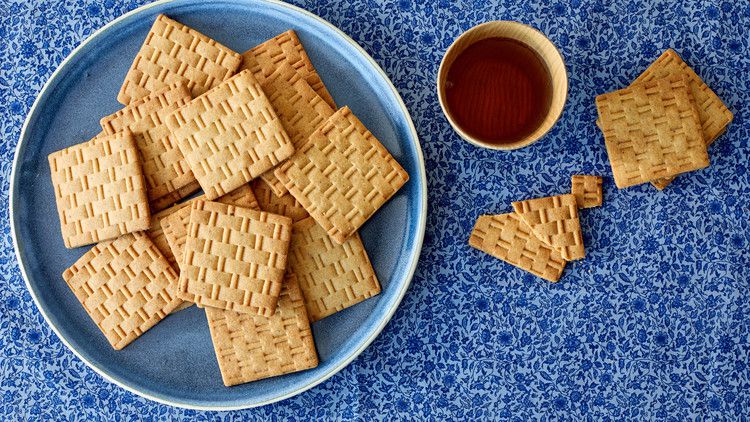 honey cookies martha bakes patterned tea