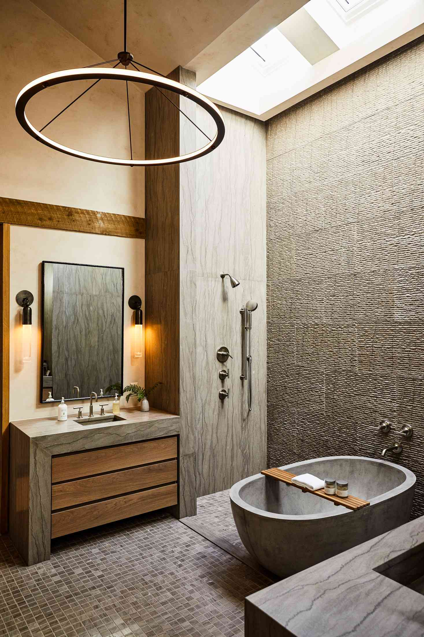 walk-in shower wet room