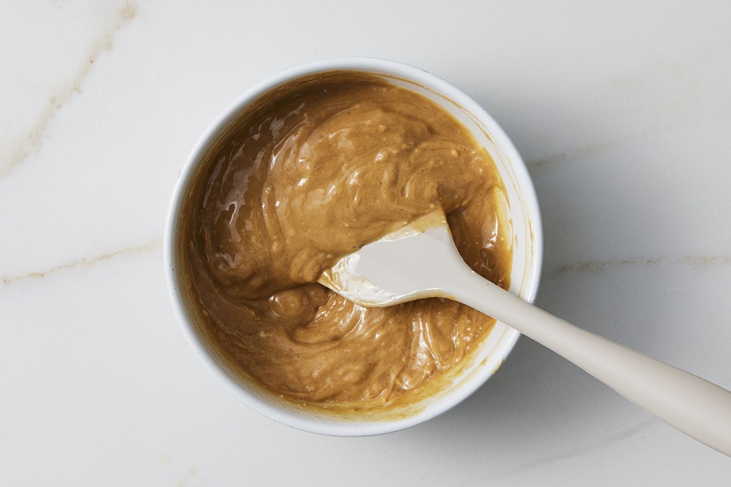 Peanut butter filling in bowl