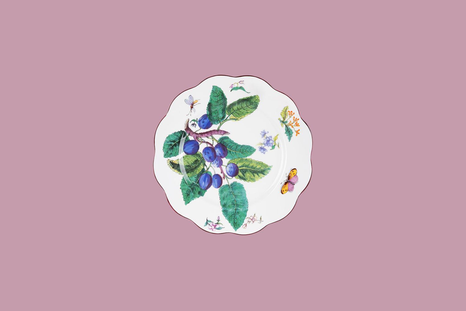 Chelsea Porcelain Scalloped Plate