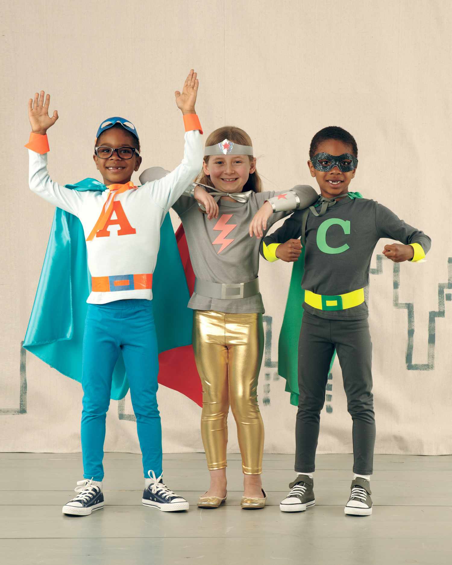kids-costume-1011mld107614.jpg