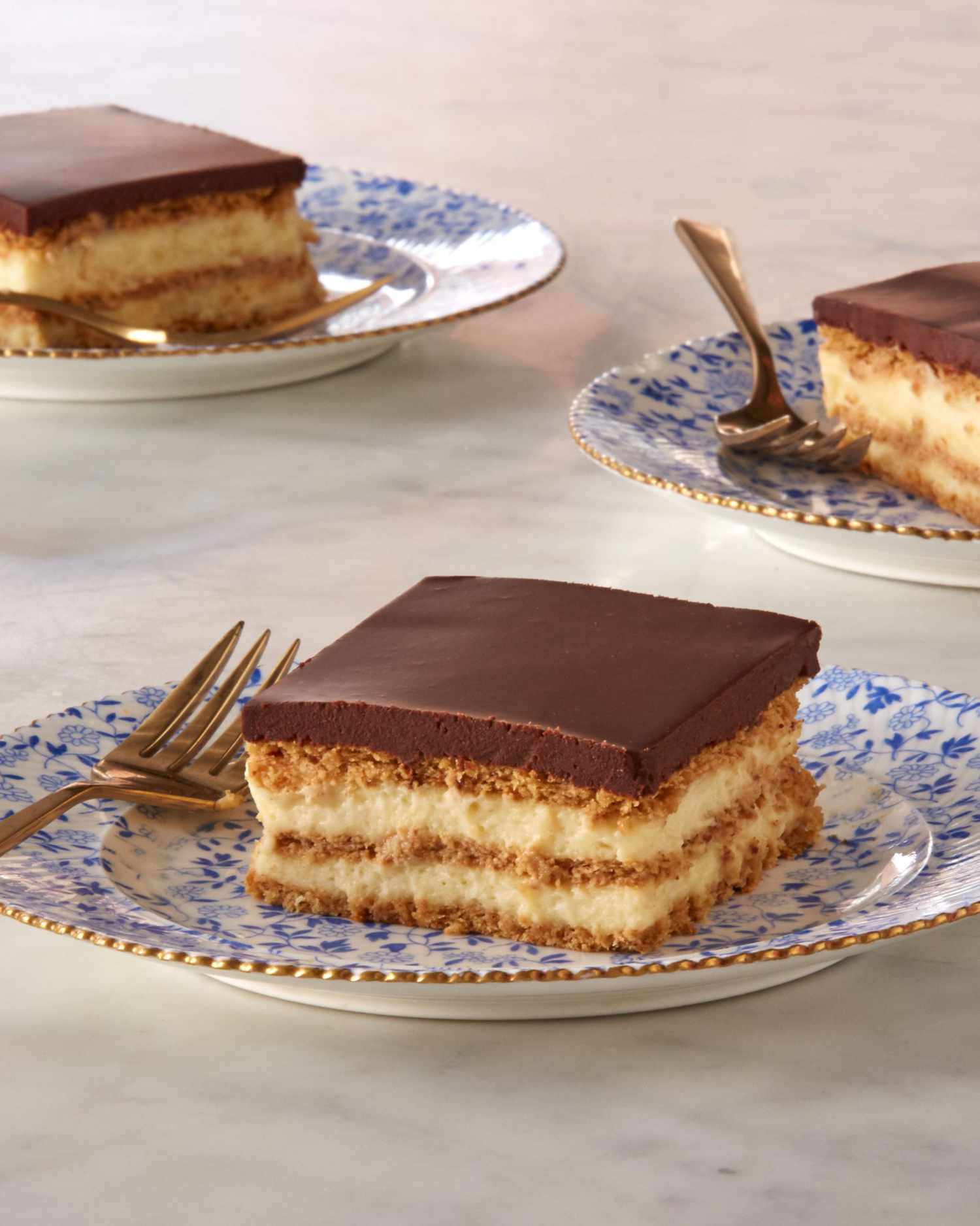 eclair-cake-0420-d112647.jpg