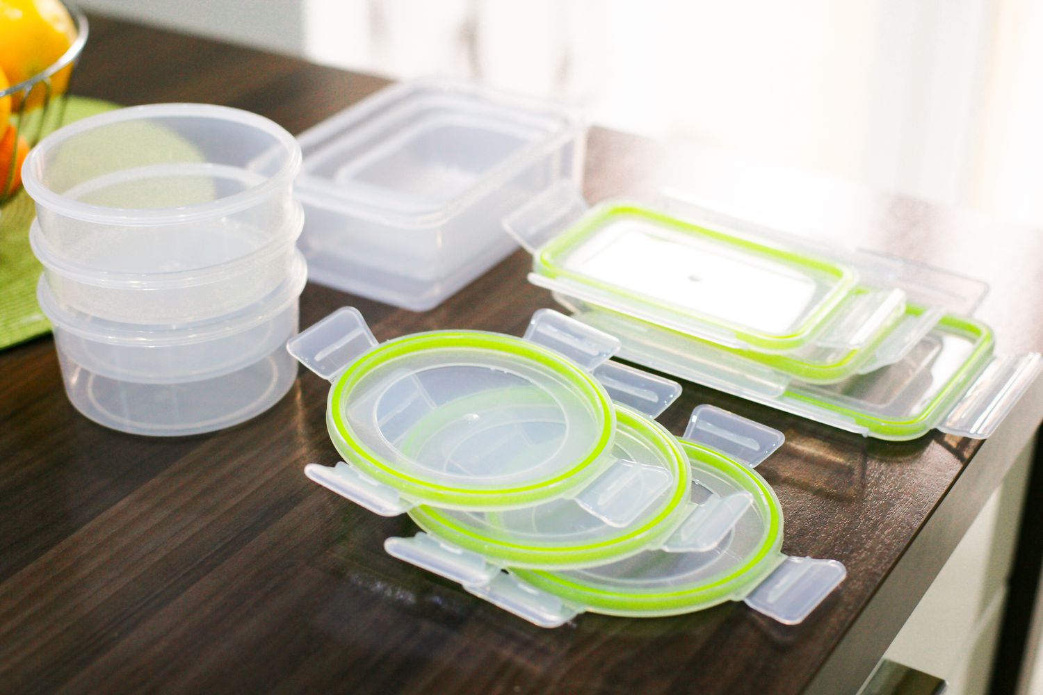 Food storage containers 