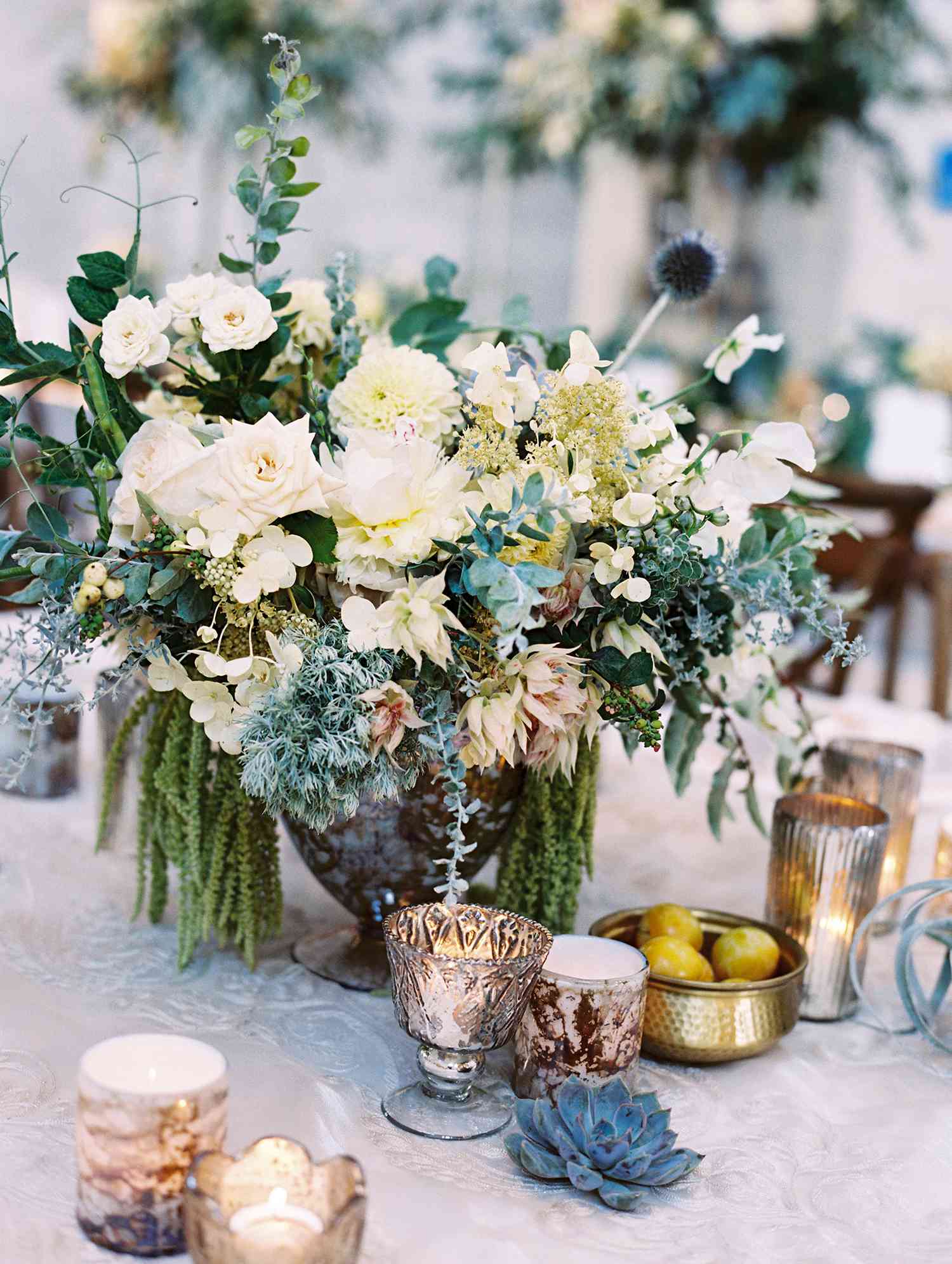 meki ian wedding centerpiece