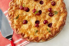 decorvow cherry pie
