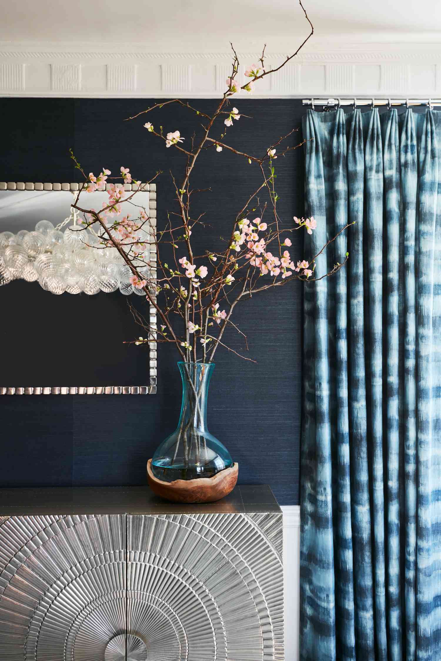 crown molding millwork