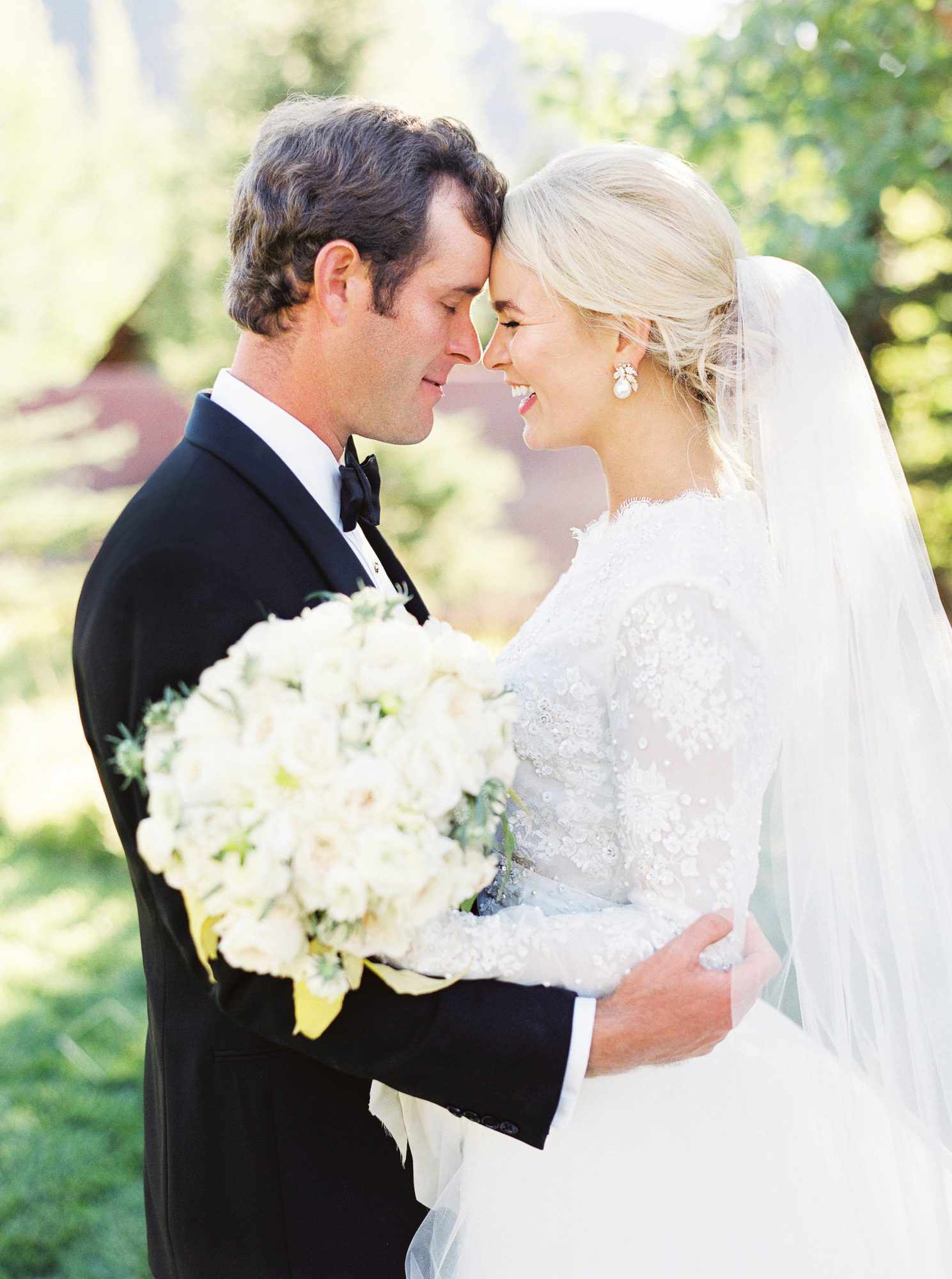 wedding couple portrait