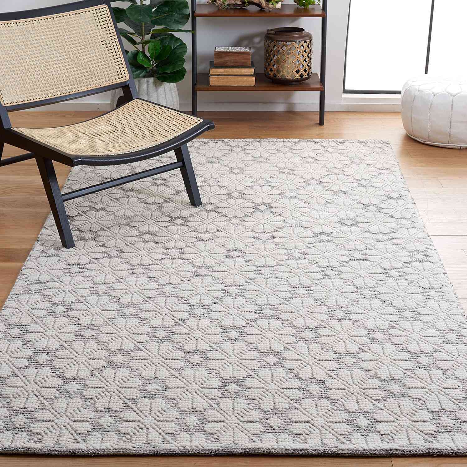 Wool area rug