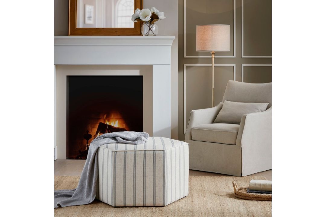 decorvow Cocktail Ottoman