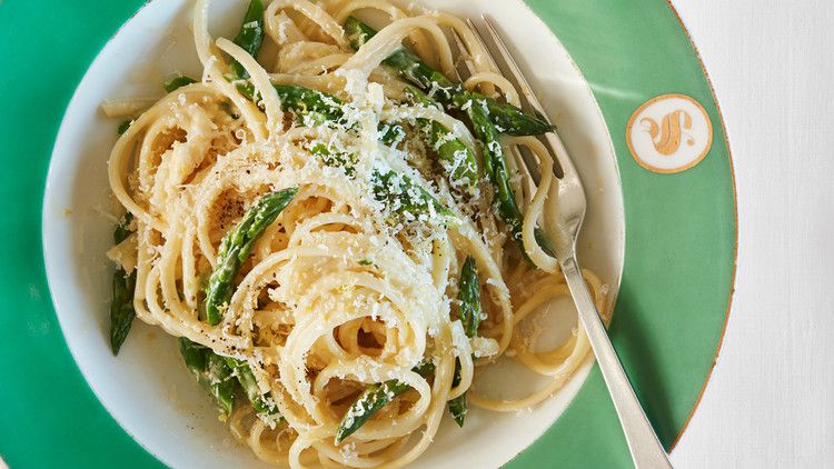Pasta Alfredo with Lemon and Asparagus