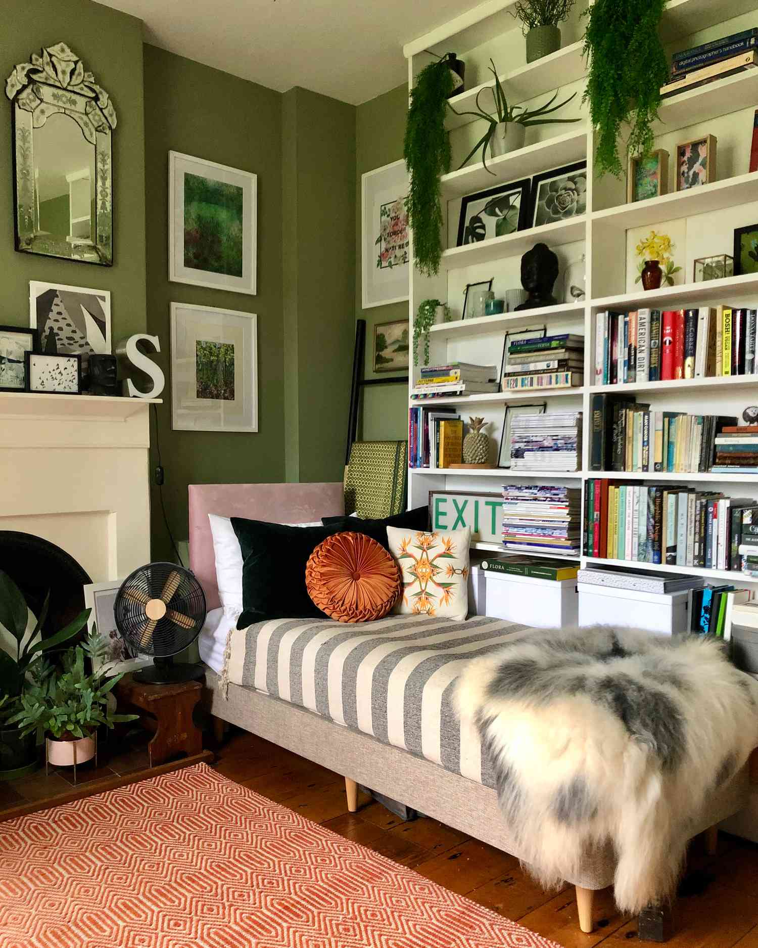 Earthy Autumnal Library