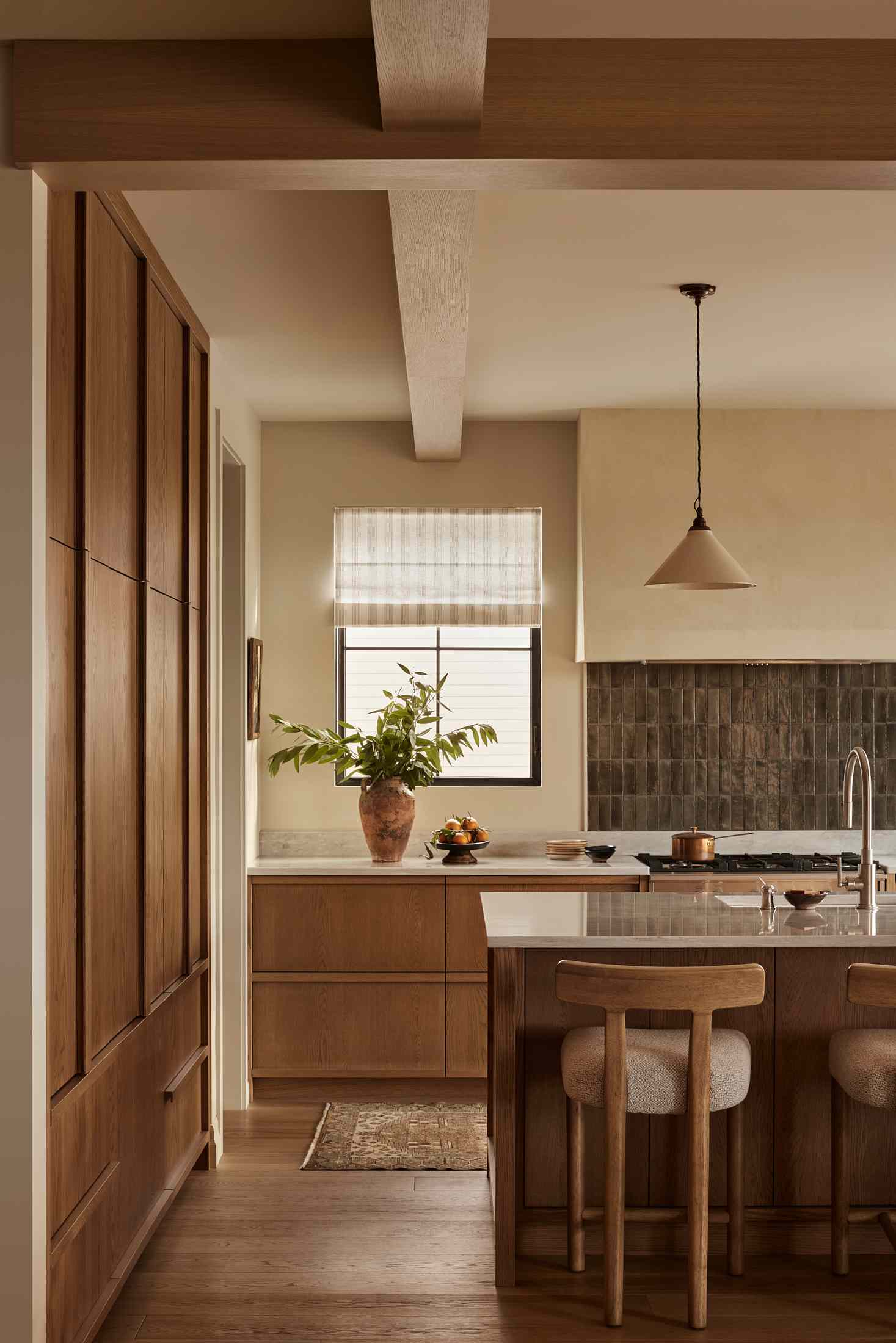 wood kitchen cabinet hardware