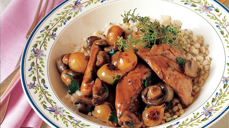 coq au vin on pink placemat 