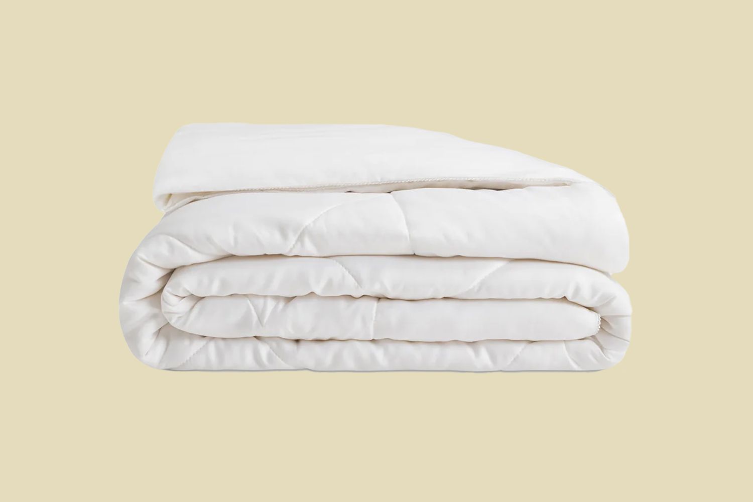 Cozy Earth Comforter Made with Viscose from Bamboo