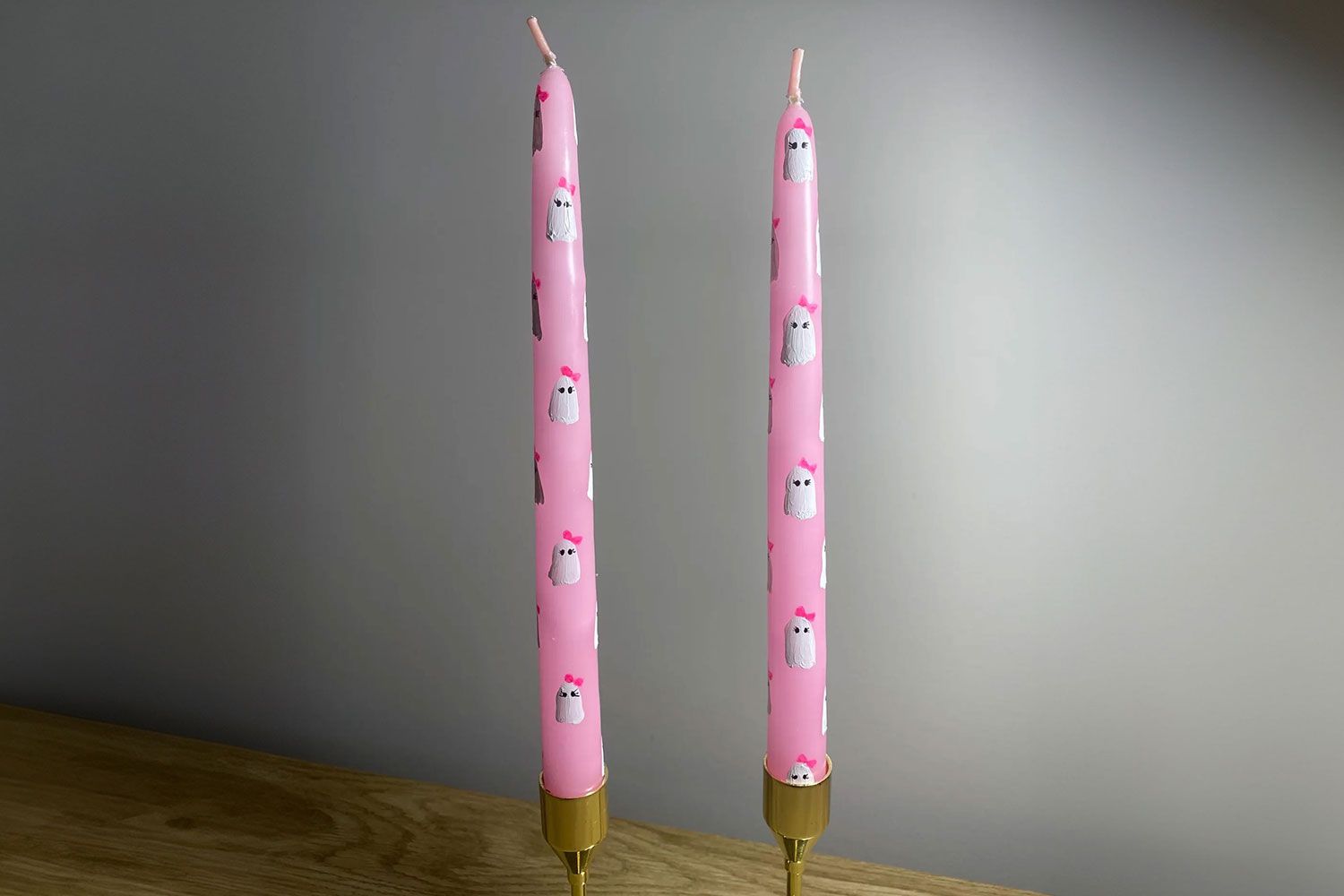 Pink ghost candles