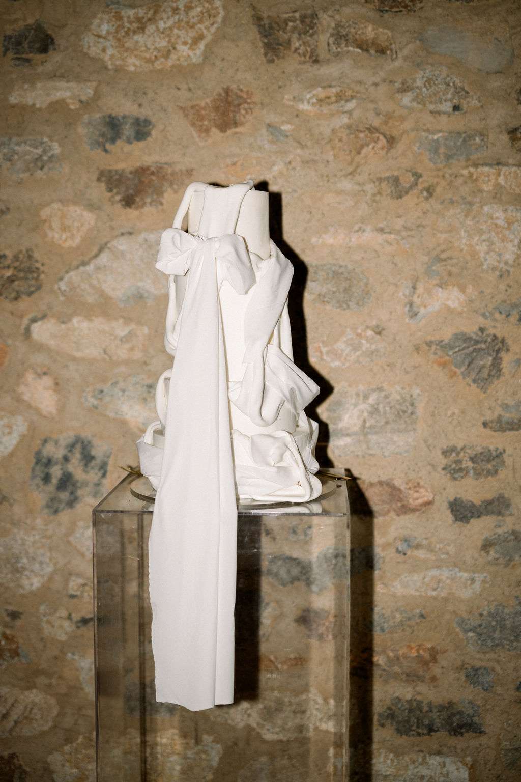 Drape Cake Wedding Cake Trend 