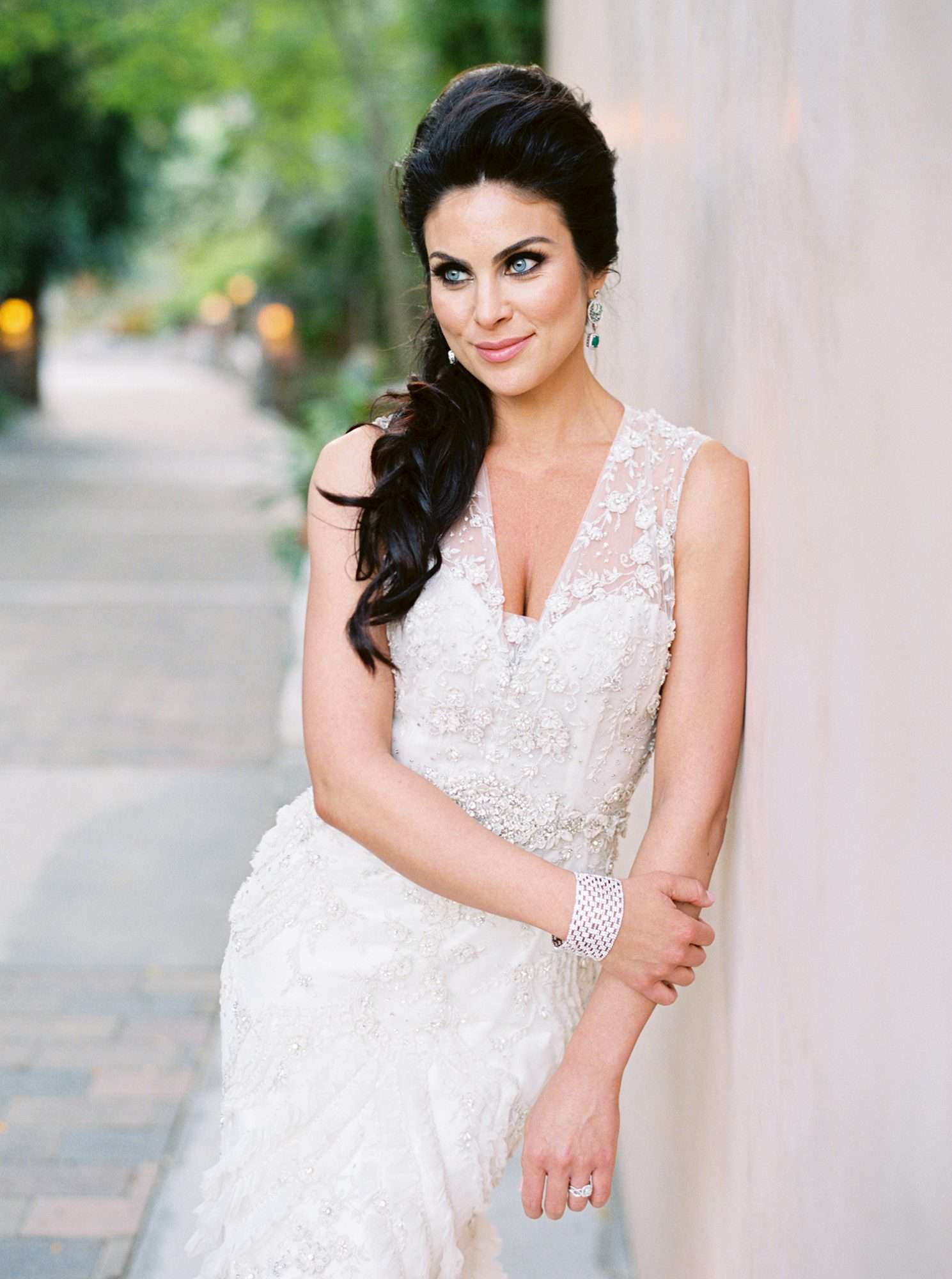 bride with hair half up half down