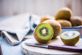 Cutting a kiwi